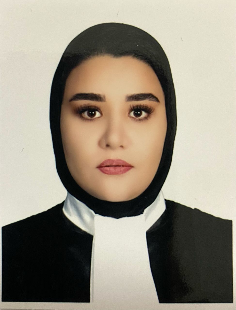 آرزو  رشید تکله وکیل پایه یک کانون وکلای دادگستری اردبیل